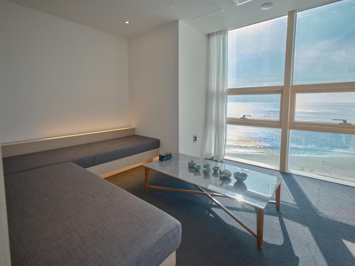 Uh Suite The Haeundae Пусан Экстерьер фото