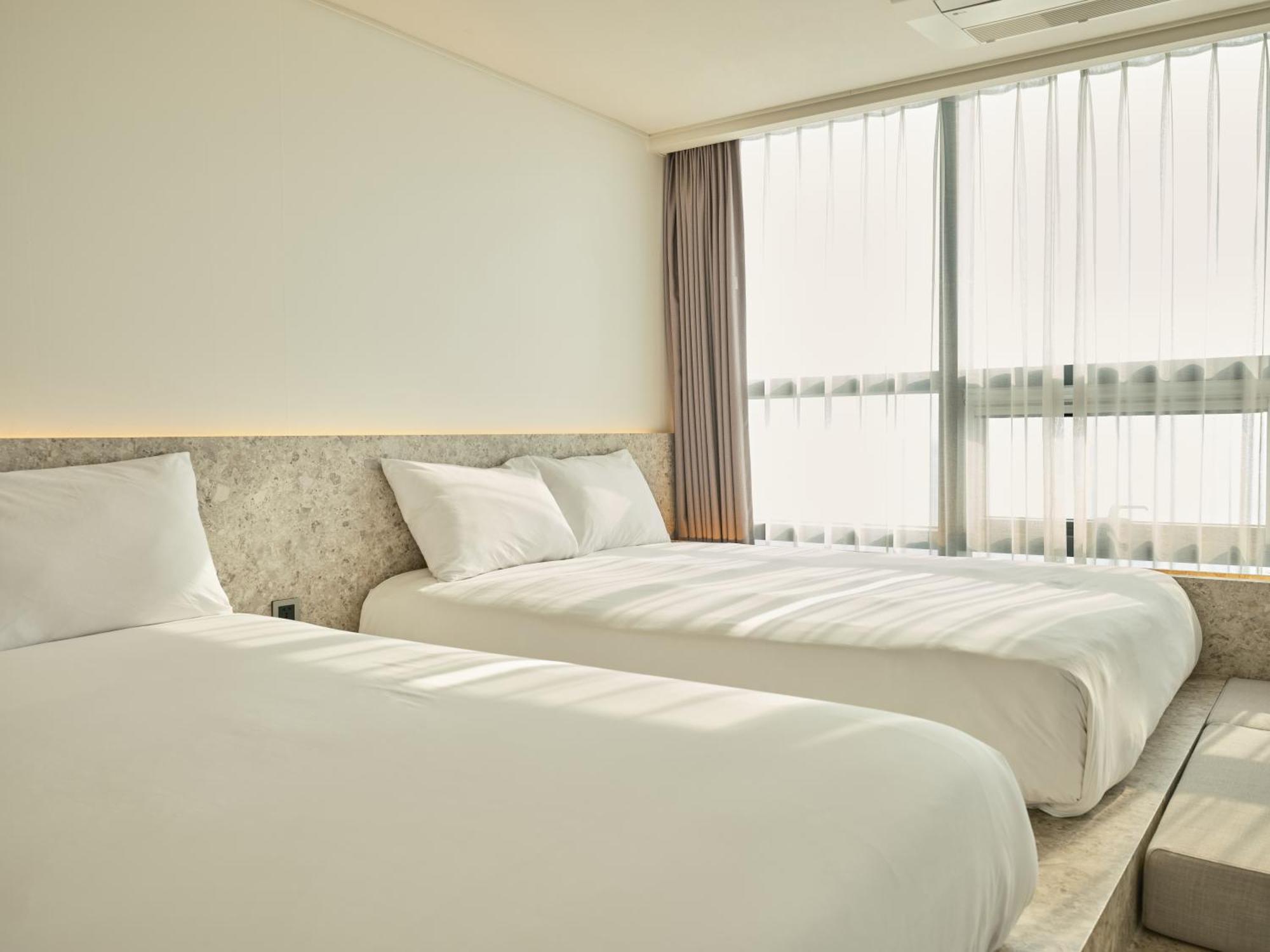 Uh Suite The Haeundae Пусан Экстерьер фото